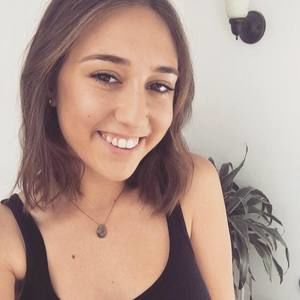 Meet your Posher, Olivia